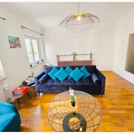 Apartman Prime Location Near Train Station